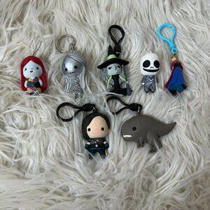 Lot of 7 Disney Backpack Key Clips Nightmare Haunted Mansion Frozen